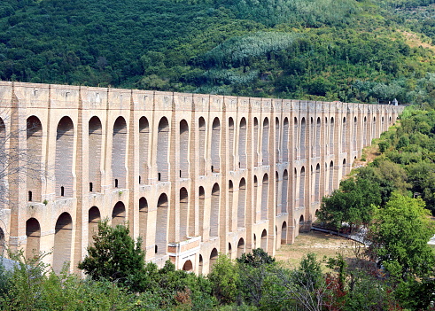Architecture of the Roman aqueduct of Segovia, Spain