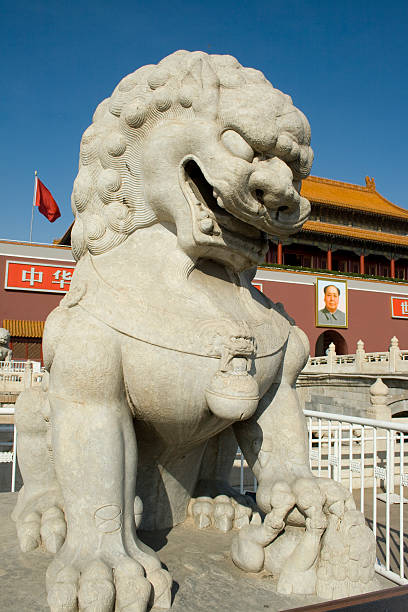 istock Imperial Lion in the tiananmen 131406034