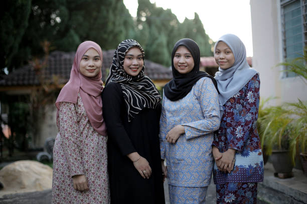istock Modern Muslim Young Women 1314209242