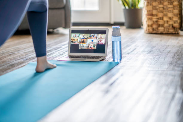 istock Online Fitness Class 1314231746