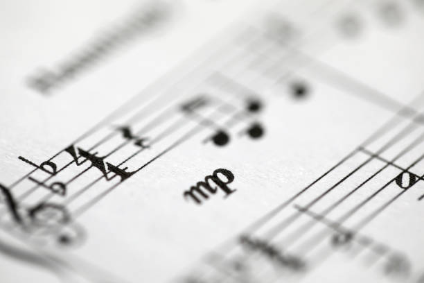 紙に印刷された音符 - sheet music music musical staff paper ストックフォトと画像
