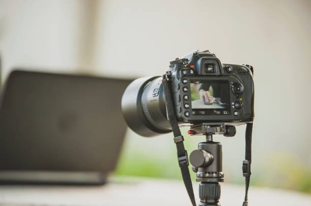 istock People use camera dslr take Video online streaming 1314259095
