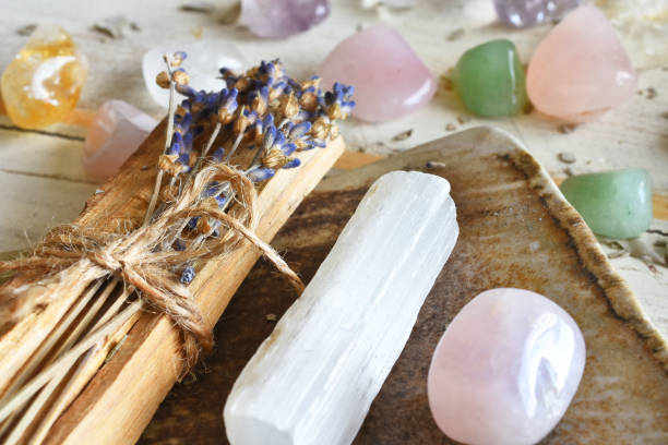 istock Palo Santo and Healing Crystals 1314283879