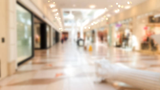 abstract blur modern shopping center. mall high fashion on light defocus background. - shopping mall imagens e fotografias de stock