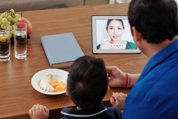 istock Family video call 1314480275