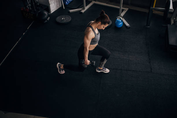 istock Woman training with dumbbells 1314506176