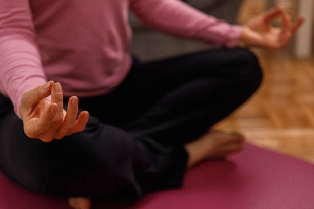 istock Unrecognizable woman meditating 1314509976