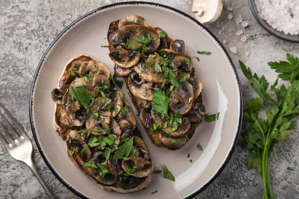 istock mushrooms garlic toast 1314547672