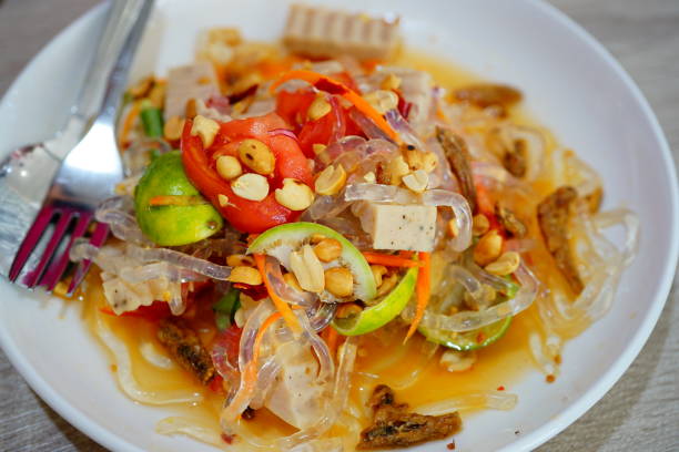 istock Spicy Vietnamese Sausage Salad 1314563727