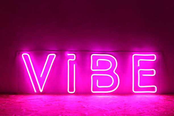 istock Pink neon sign vibe. Trendy style. 1314579439