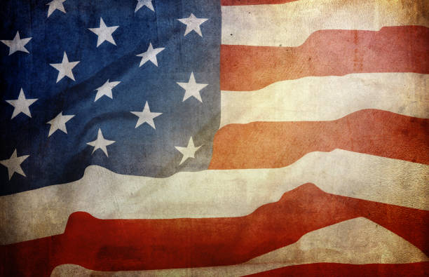 istock Grunge American flag 1314605009
