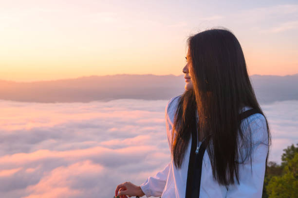 istock woman travel 1314695824