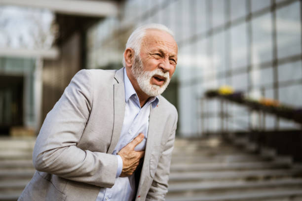 istock Senior businessman 1314707208