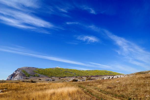 istock bright autumn day in the mountains 1314711752