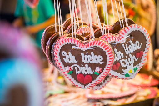 Ginger bread heart with “Ich liebe dich” lettering