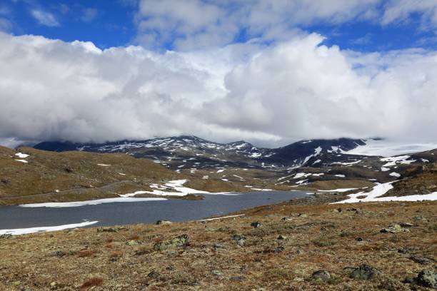 istock Sognefjell Road - Fantestein pass 1314737737