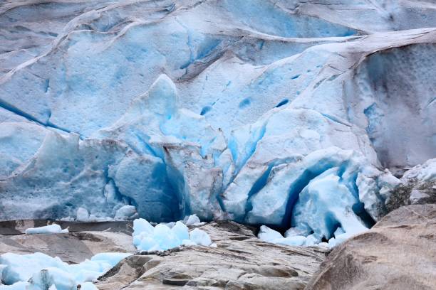 istock Glacier ice in Norway - Jostedalsbreen 1314738640