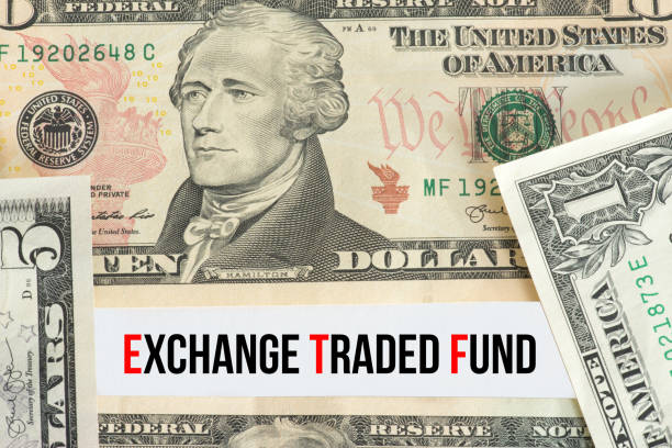 istock Dollar Geldscheine und ETF Exchange Traded Fund 1314775710
