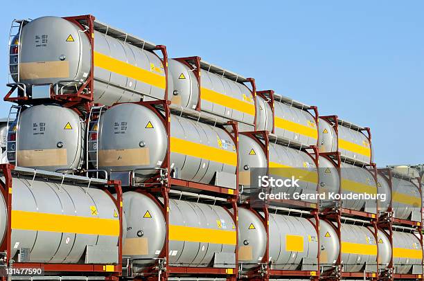 Cargo Container - Fotografie stock e altre immagini di Serbatoio - Serbatoio, Contenitore, Container
