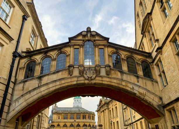 istock OXFORD, ENGLAND. Bridge of Sight 1314780796