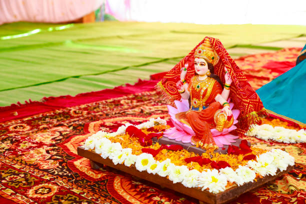 istock goddess sculpture in indian wedding 1314780986