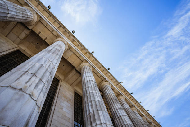 rechtswissenschaftliches fakultätsgebäude der universität buenos aires - gerichtsgebäude stock-fotos und bilder