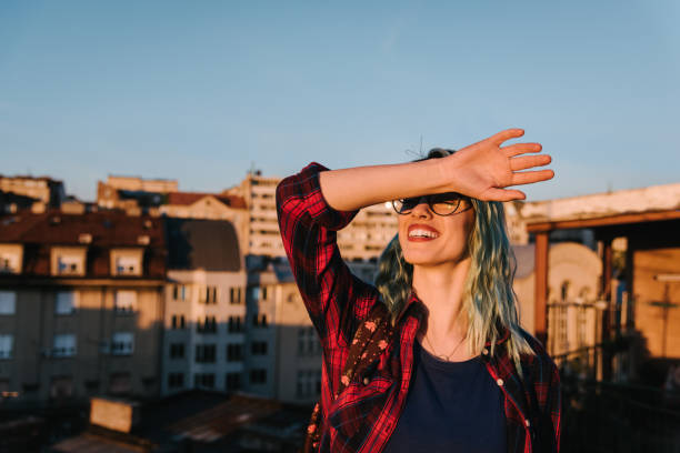 istock Woman hiding from the sun 1314953522