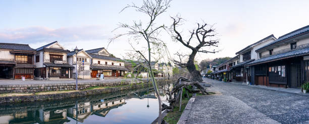 istock On a spring morning, the quiet Kurashiki Bikan Historical Quarter 1314957948
