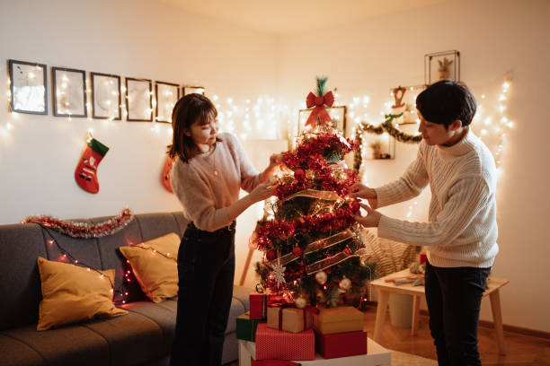istock Japanese couple at home for Christmas 1314984111