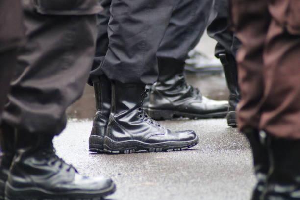 istock The police are lining up 1314986149