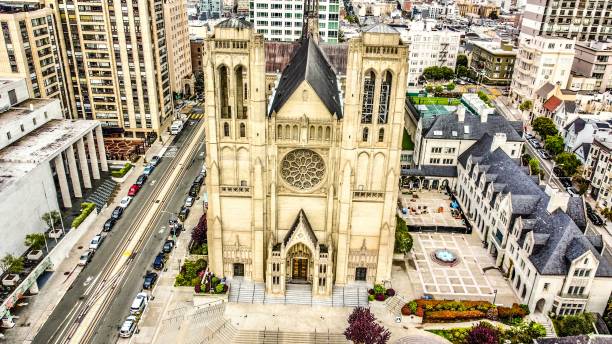 grace cathedral - nob hill imagens e fotografias de stock