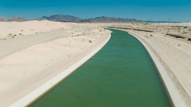 istock Aqueduct Running Through Imperial County, California - Aerial 1315082214