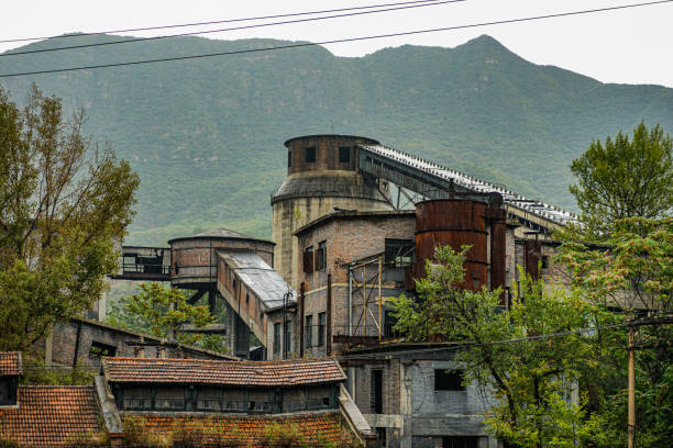 istock Abandoned mine park facility building 1315108035