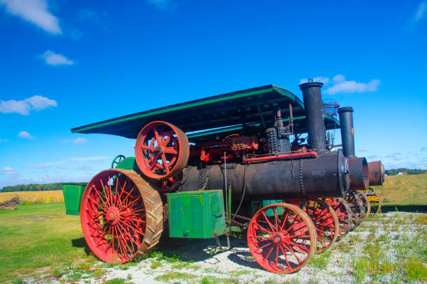 tratores antigos da fazenda a vapor-condado de miami, indiana - road going steam engine - fotografias e filmes do acervo