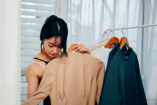 istock Young woman fitting at home 1315292851