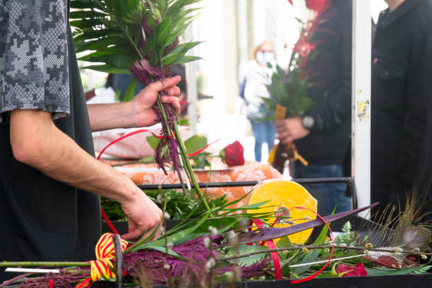 istock Working in the florist 1315351789