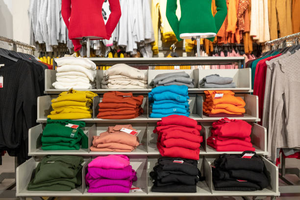 istock A store shelf full of clothes 1315373183