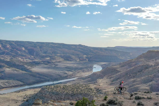 istock Aerial view of mountain bikers relaxing at viewpoint 1315463470