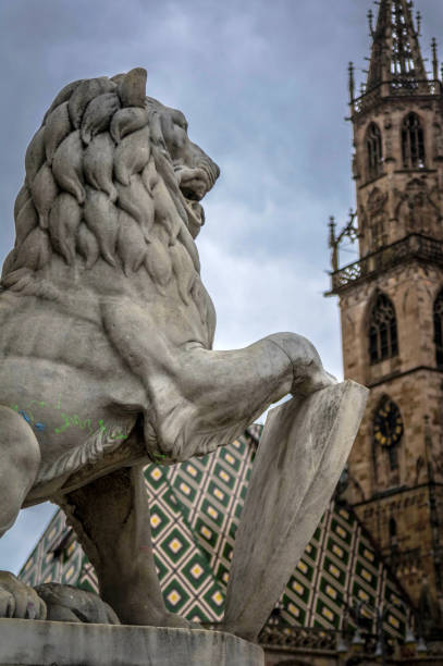 istock monument in walther square in bolzano 1315469194
