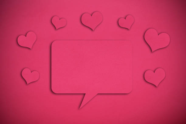 istock Speech bubble in the middle of heart shapes, copy space for your text 1315481484