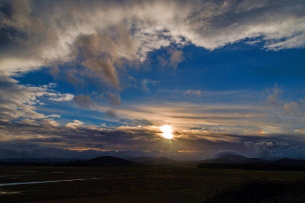 tramonto sulla valle - corvallis foto e immagini stock