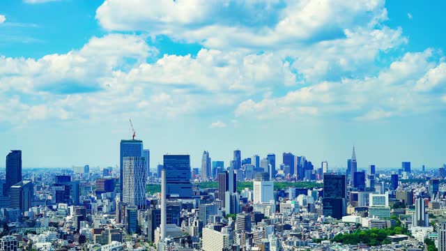 Time-lapse on a sunny summer day in central Tokyo