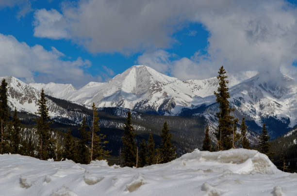 istock Snow capped mountains on Monarch pass in Colorado 1315663674