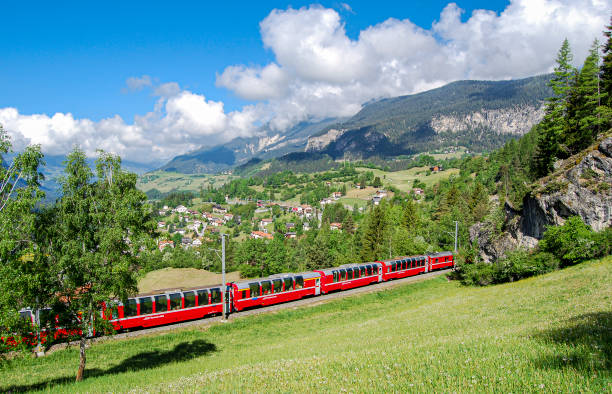 bernina express - bernina express imagens e fotografias de stock