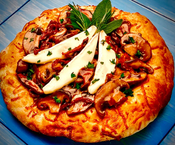 istock Wild Mushroom & Brie Pizzette 1315671779