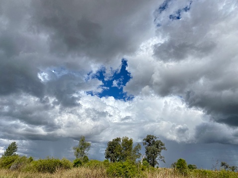 Horizontal cloudscape in countryside NSW