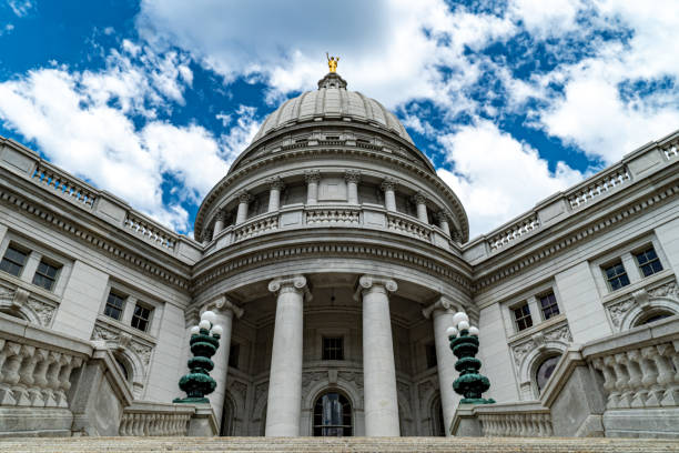 ウィスコンシン州議会議事堂 - マディソン、ウィスコンシン州 - wisconsin state capitol ストックフォトと画像