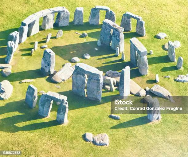 Stonehenge From The Air Stock Photo - Download Image Now - Stonehenge, Aerial View, High Angle View