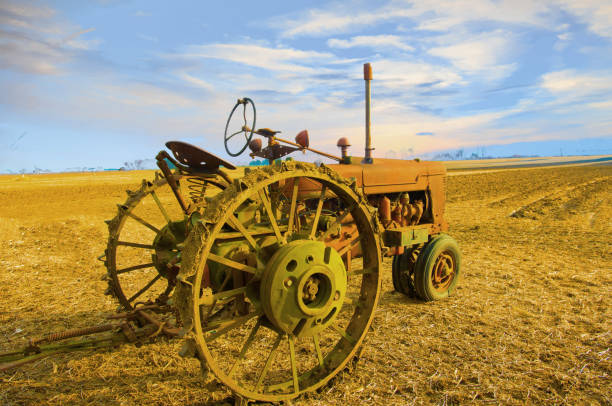 istock Old Farm Tractor-Tipton County Indiana 1315899346