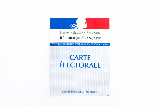 tarjeta electoral francesa (tarjeta de votación) - france election presidential election french culture fotografías e imágenes de stock